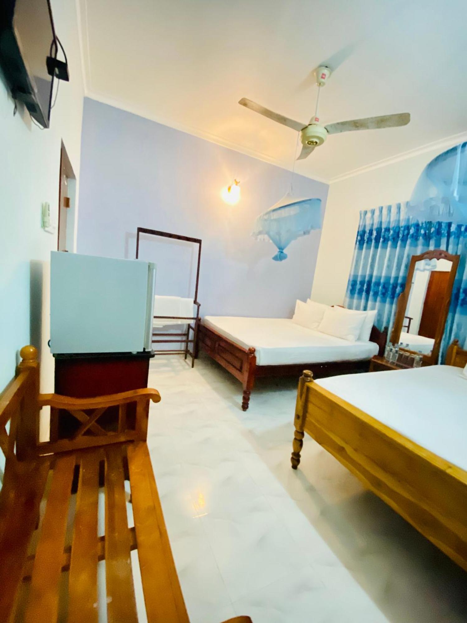 Montana Rest Hotel Anuradhapura Eksteriør billede