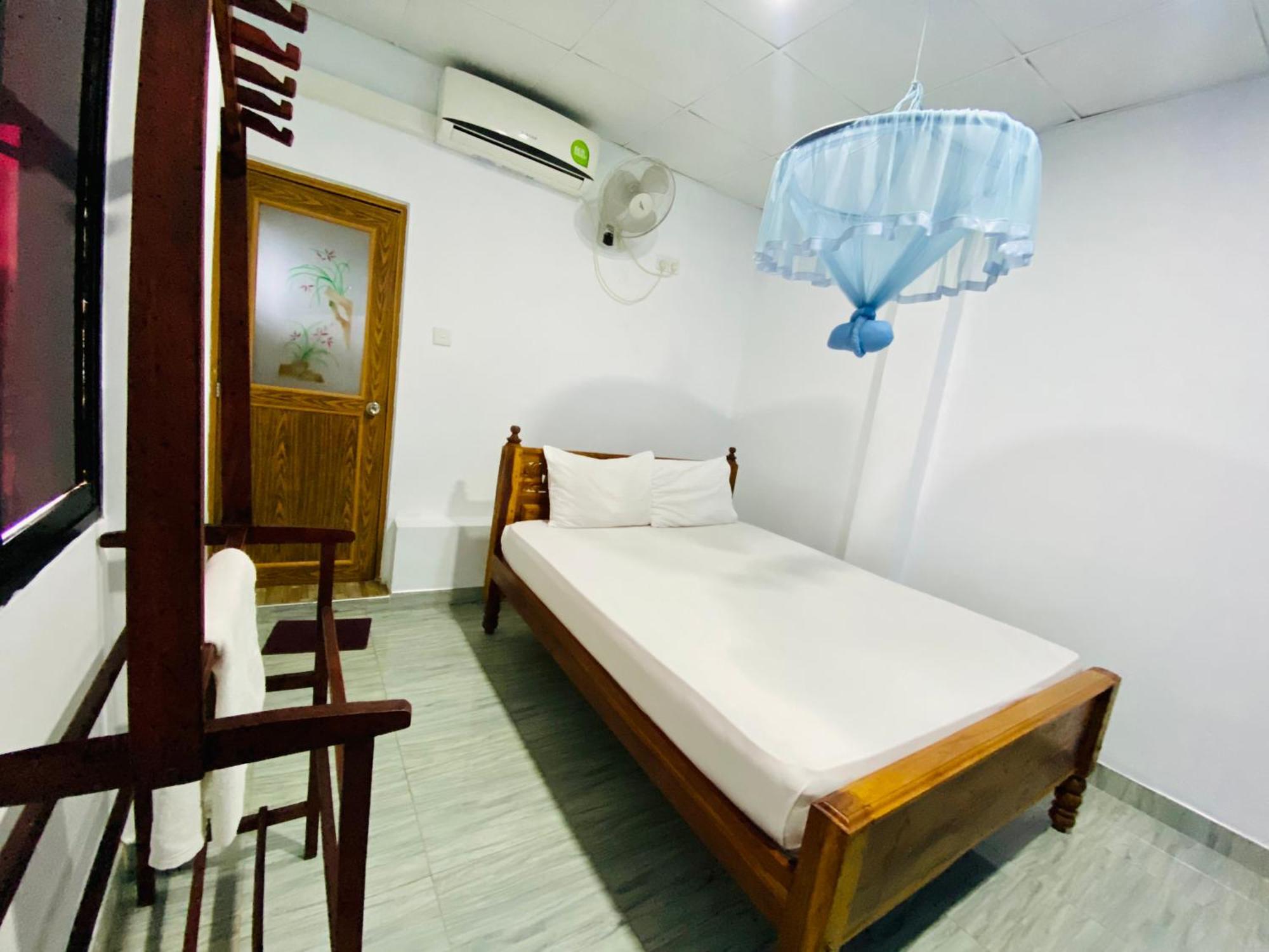 Montana Rest Hotel Anuradhapura Eksteriør billede
