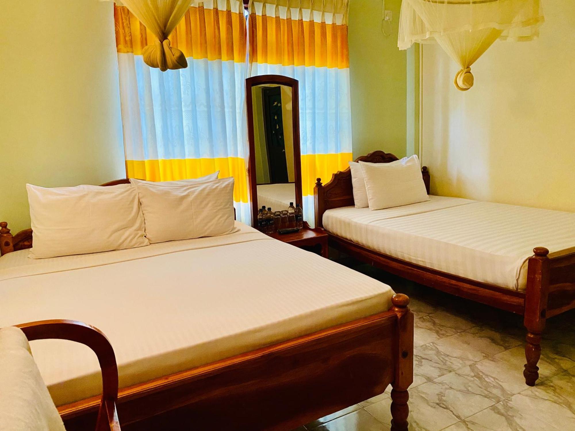 Montana Rest Hotel Anuradhapura Eksteriør billede